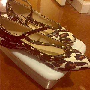 BcBg flat shoes
